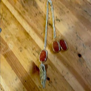 Kendra Scott necklace and earrings